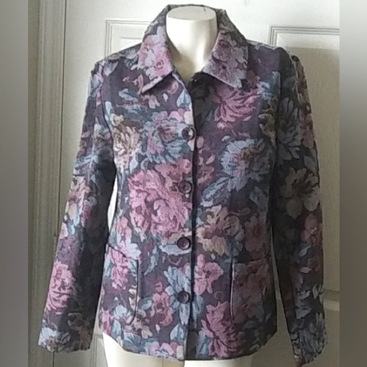 Vintage Tapestry Floral Blazer Vintage Tapestry Floral Blazer